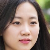 傅君郁